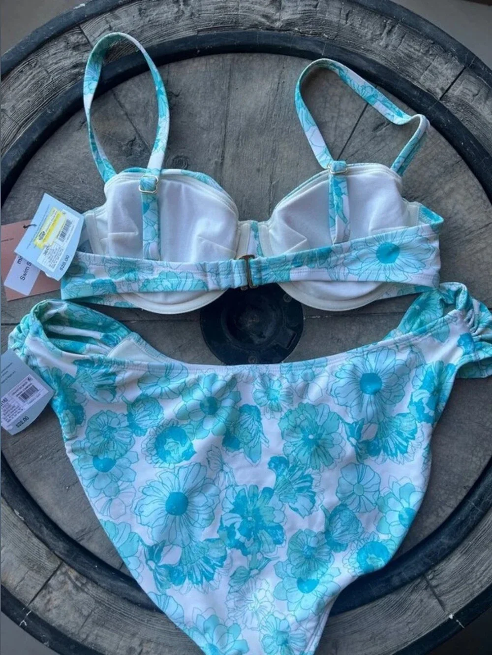 Shade & Shore Forest Green Women's Two-Piece Bikini Set - Picture 4 of 4